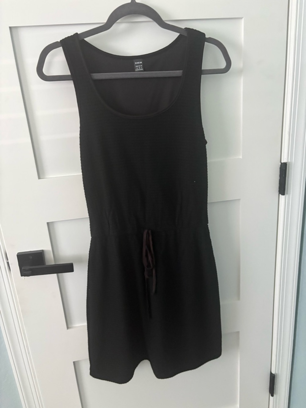 SHEIN Black Sleeveless Midi Drawstring Waist Dress